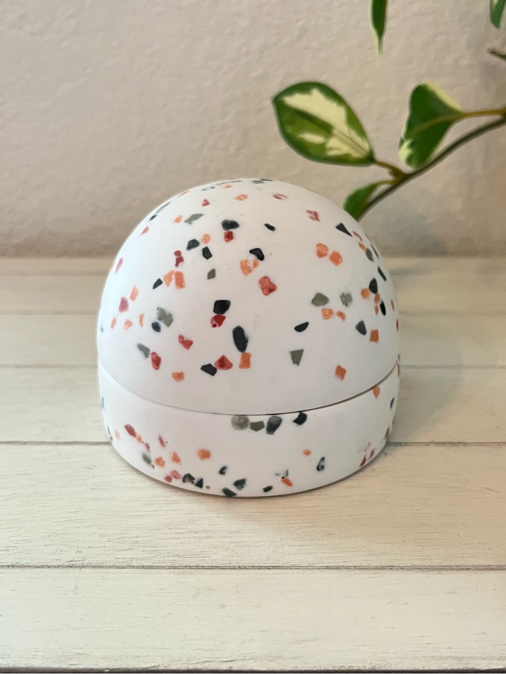 Capra Designs Terrazzo Dome Keepsake Jewelry Box Trinket Confetti White